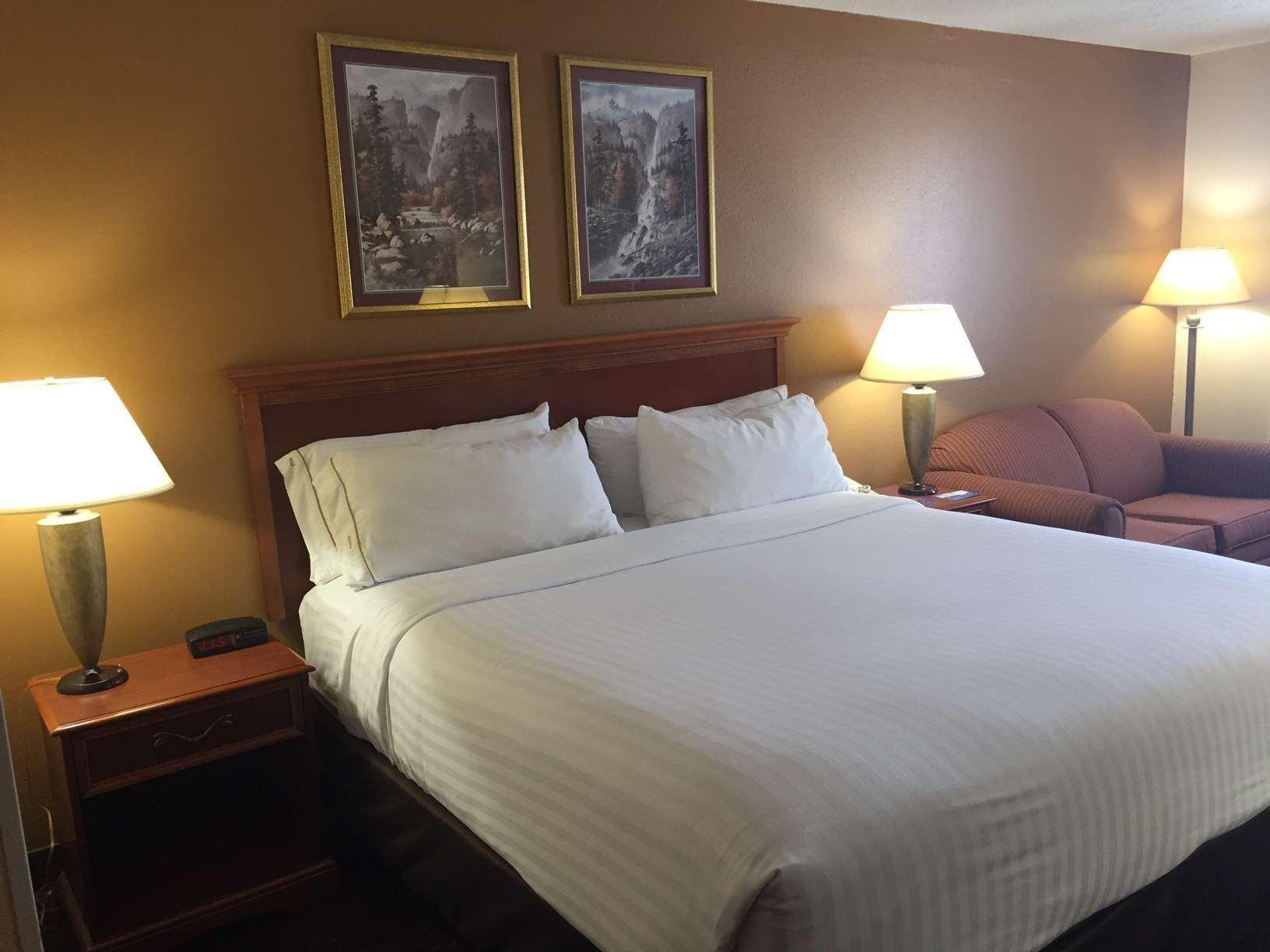 Baymont By Wyndham Portage Hotel Ngoại thất bức ảnh