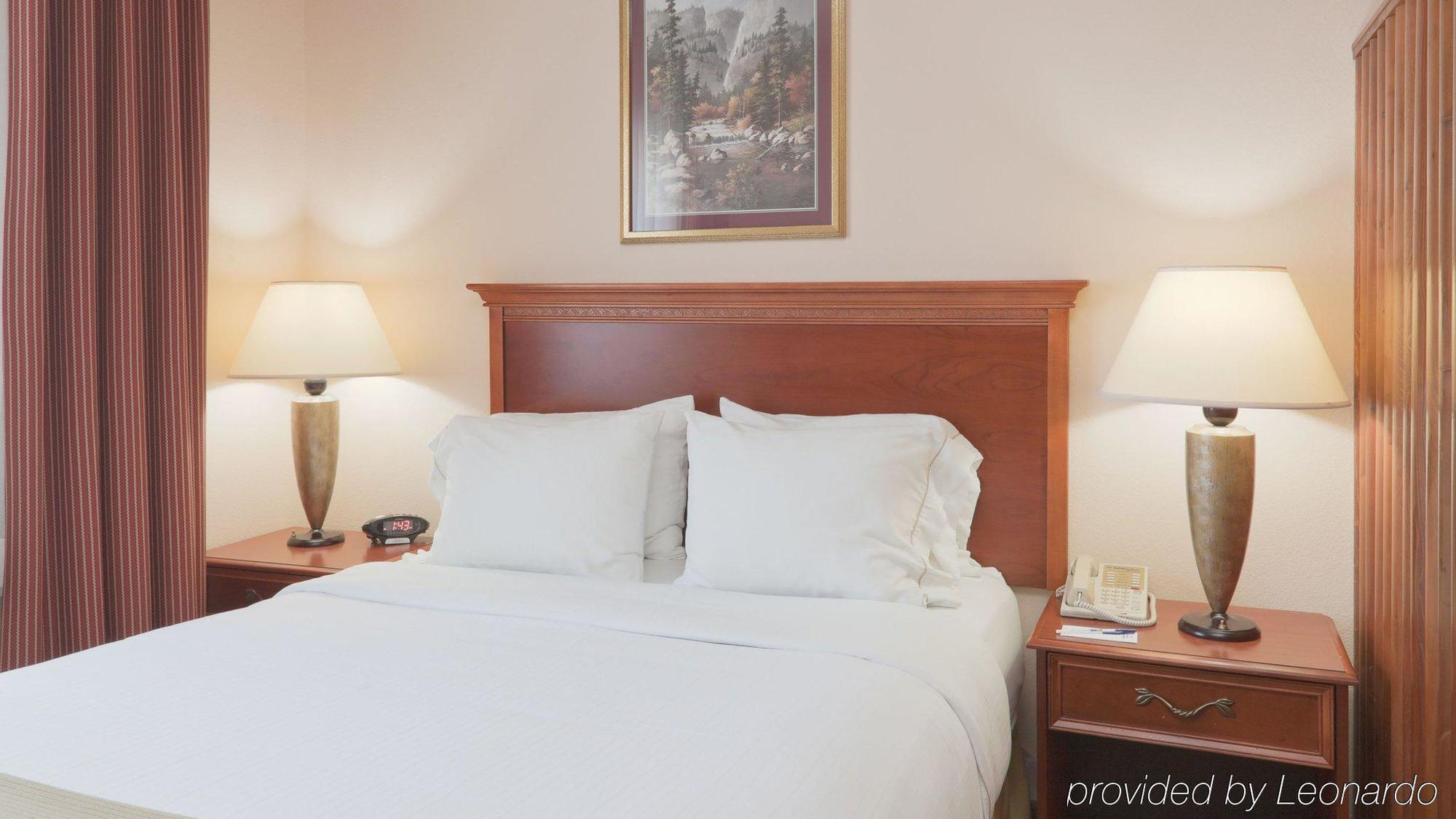Baymont By Wyndham Portage Hotel Ngoại thất bức ảnh