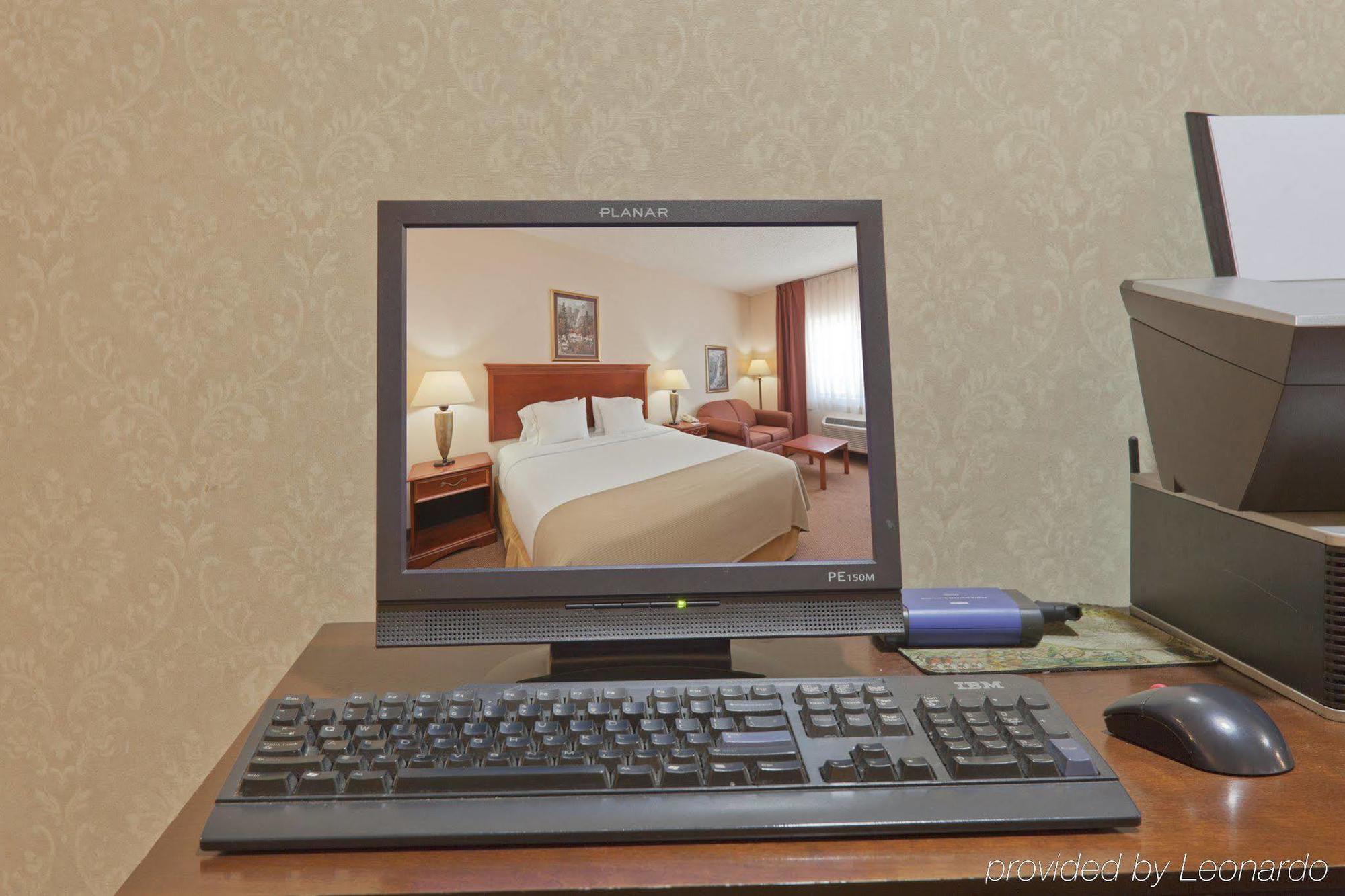 Baymont By Wyndham Portage Hotel Tiện nghi bức ảnh
